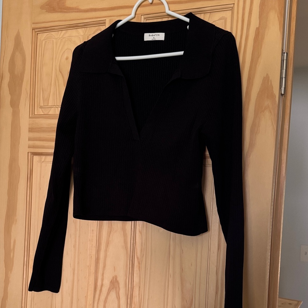 Babaton Black V-Neck Ribbed Blouse
